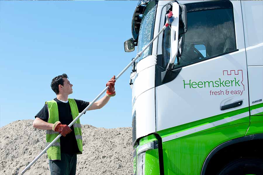 RMM mobiele reiniging vrachtauto op locatie